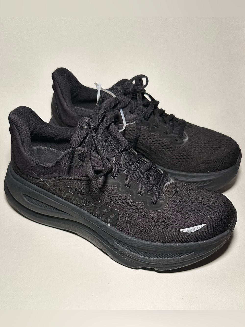 Hoka One One Bondi 9 Triple Black  womens skze 8B US